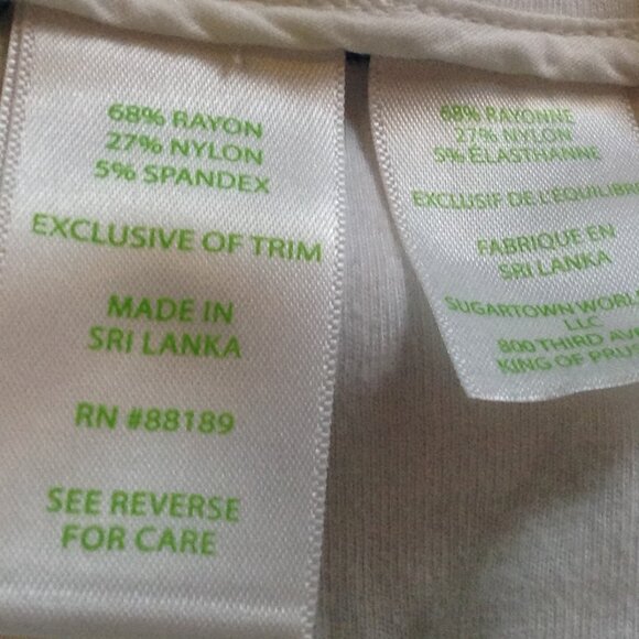 Lilly Pulitzer "6" Shorts, beachy, care-free, Trending, Floral pattern, Iconic - Picture 4 of 5